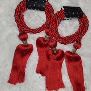Holiday Decor with Tassel
